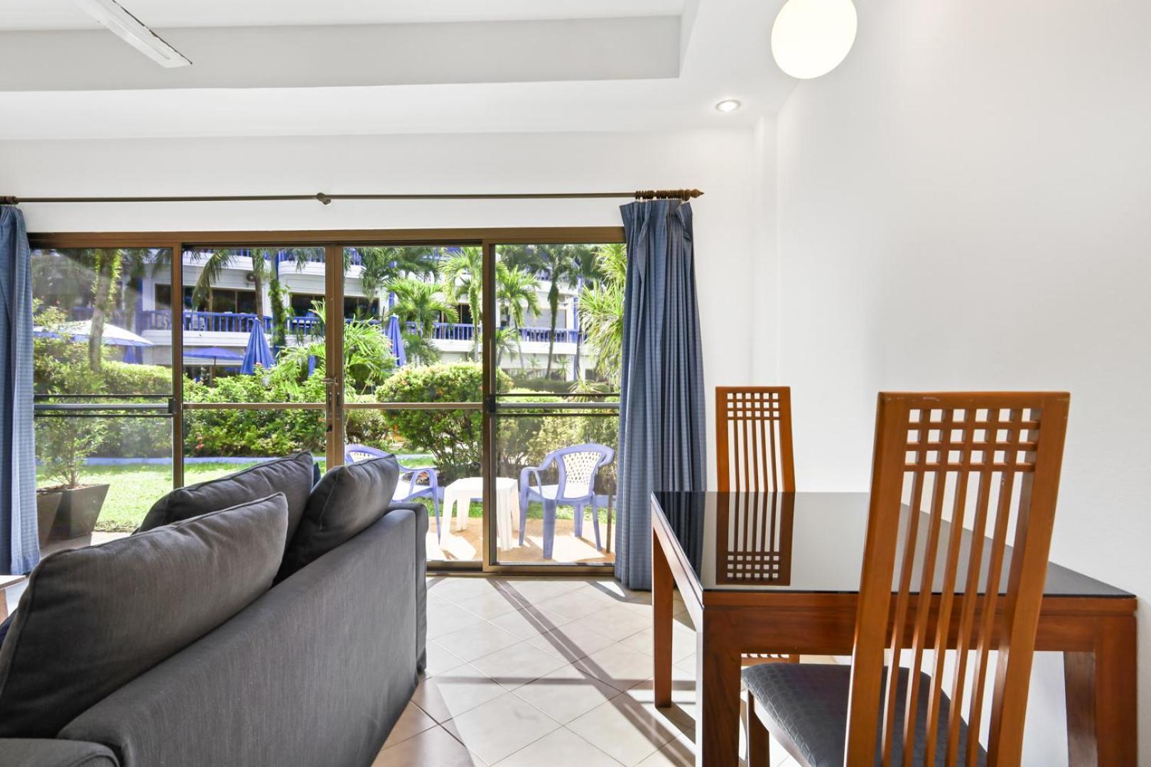 The Club Residence Kamala Beach Esterno foto
