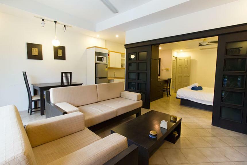 The Club Residence Kamala Beach Esterno foto