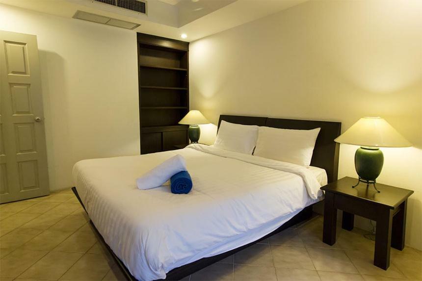 The Club Residence Kamala Beach Esterno foto