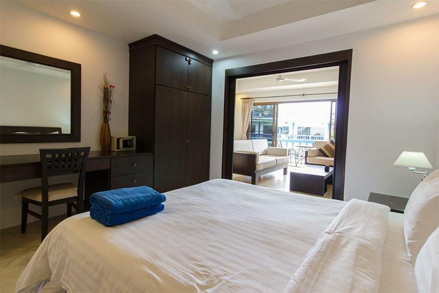 The Club Residence Kamala Beach Esterno foto